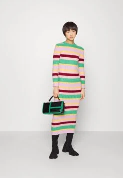 YASPEREGRINE DRESS - Strickkleid - Jelly Bean Multicolor -Sommerkleidung Für Damen db6bd2ce0b12441dbf61beb1262361da