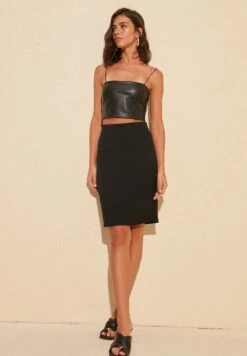 Trendyol Bleistiftrock - Black