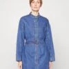 FINITO - Jeanskleid - Blu 1 FINITO - Jeanskleid - Blu -Sommerkleidung Für Damen ea38170da2354a8980fa15a7691a645a