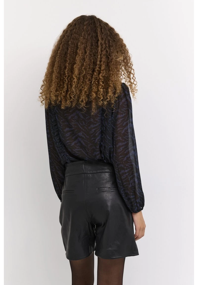 WENDY - Bluse - Black/ Dark Saphire Blue 5 WENDY - Bluse - Black/ Dark Saphire Blue – Bild 3