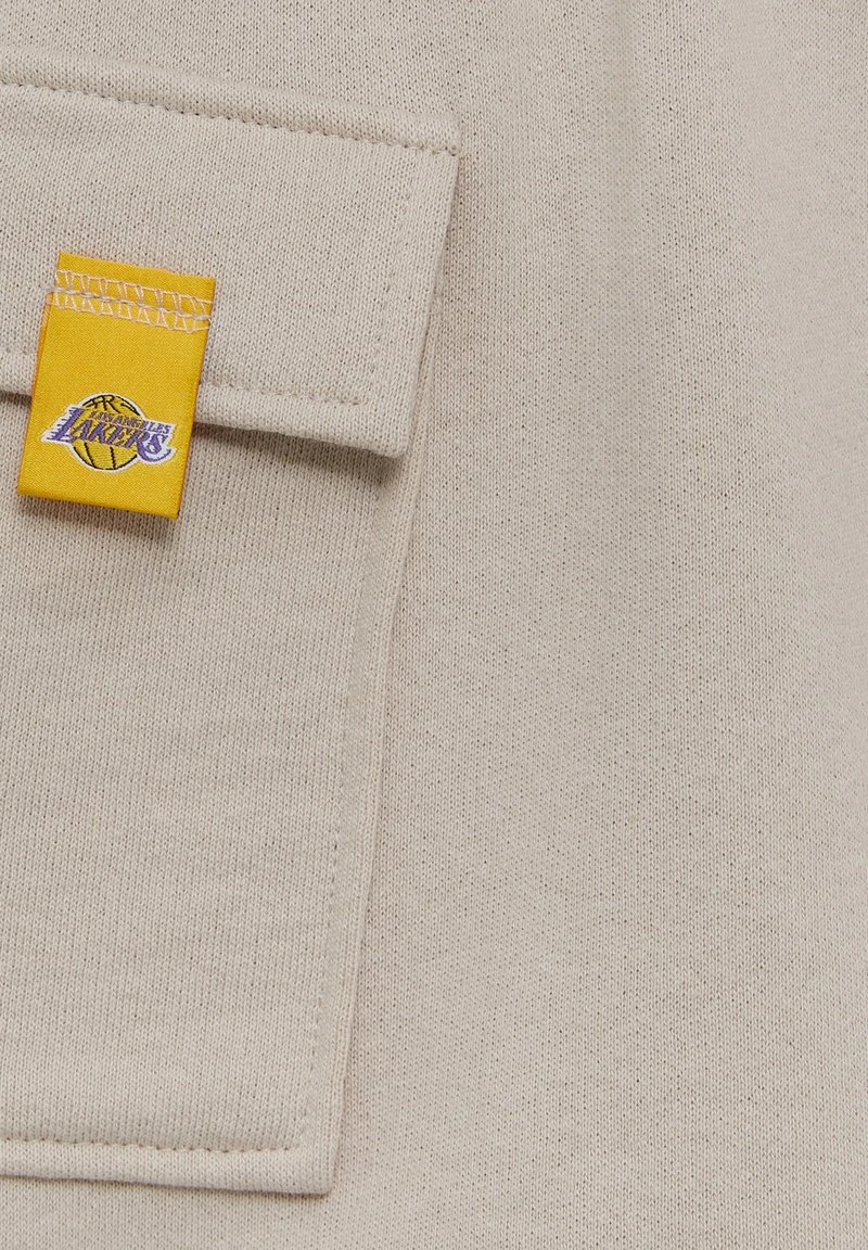 PULL & BEAR NBA LAKERS - A-Linien-Rock - Beige 8 PULL & BEAR NBA LAKERS - A-Linien-Rock - Beige – Bild 6