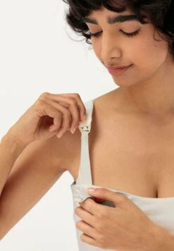 HESSNATUR UMSTANDSMODE STILL TOP AUS BIO BAUMWOLLE - Top - Naturweiss 10 HESSNATUR UMSTANDSMODE STILL TOP AUS BIO BAUMWOLLE - Top - Naturweiss -Sommerkleidung Für Damen eea1a91203604685800c2801f0caae17