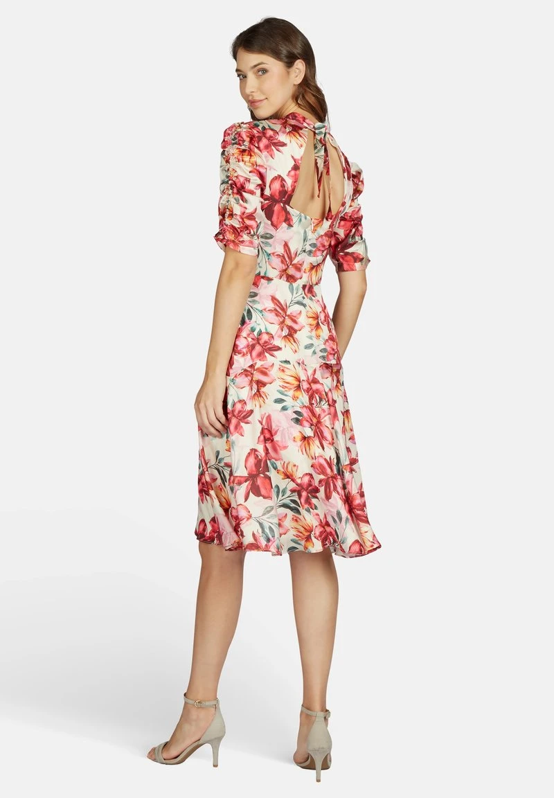 KLEO Freizeitkleid - Rot 5 KLEO Freizeitkleid - Rot – Bild 3