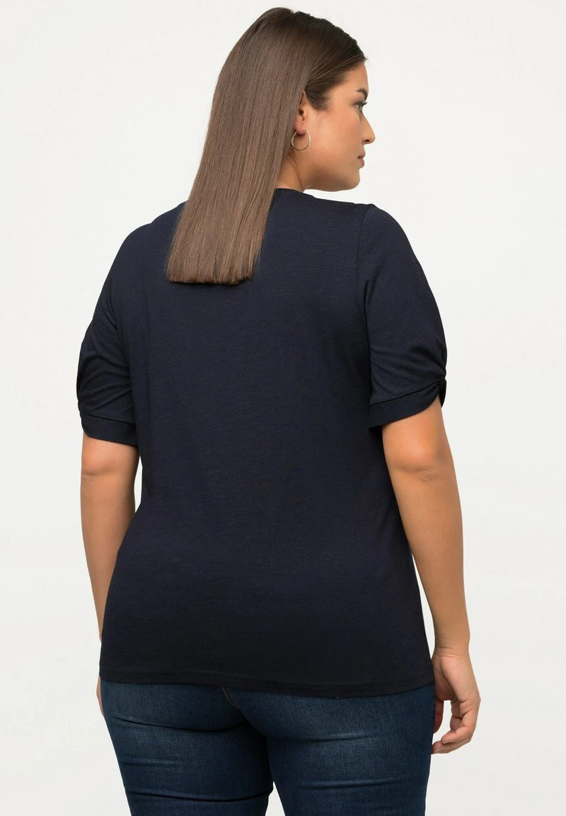 Ulla Popken T-Shirt Basic - Navy Blue 8 Ulla Popken T-Shirt Basic - Navy Blue – Bild 6