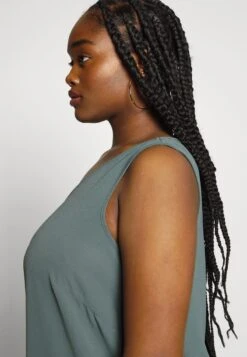 ONLY CARMAKOMA CARLUXMIE SOLID - Top - Balsam Green -Sommerkleidung Für Damen fd4f078d80ee49438193942d1773e853