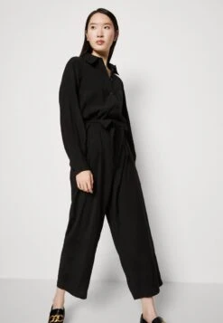MOSS COPENHAGEN JACENIA GUDRID - Jumpsuit - Black -Sommerkleidung Für Damen ffbb539c74a94f079ad5b72e27d5644a
